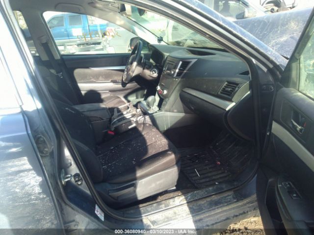 4S4BRBCC5E3270472 Subaru Outback 2.5i Premium