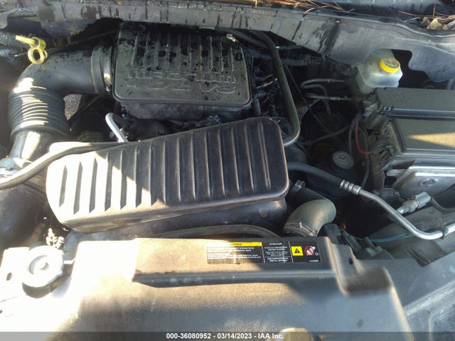 2004 DODGE DURANGO SLT VIN: 1D4HD48N24F211933