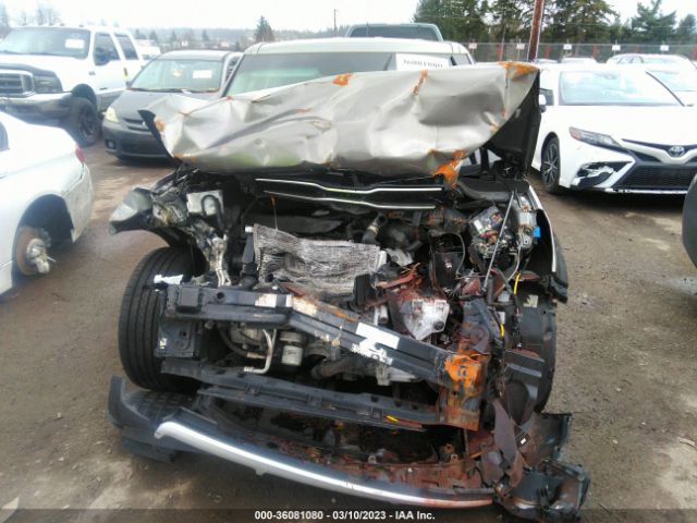 KNDJX3AAXJ7537833 KIA Soul !