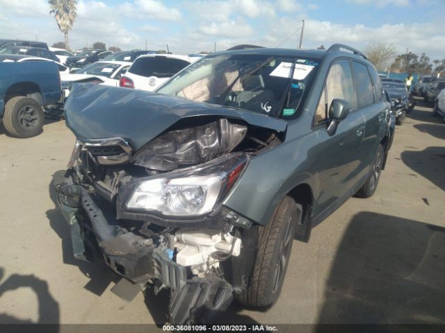 JF2SJAGC3JH487971 Subaru Forester Premium
