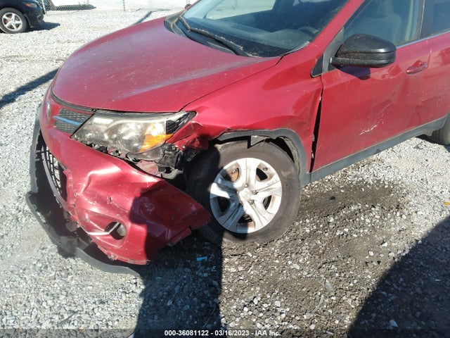 Toyota RAV4 LE 2015 JTMZFREV0FD079184 Image 6