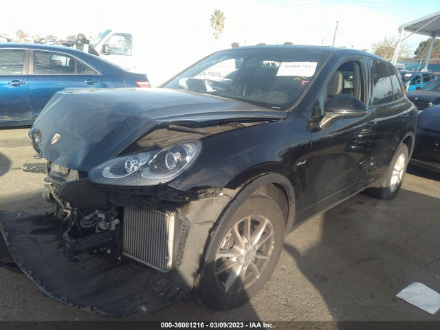 2015 Porsche Cayenne, VIN: WP1AF2A20FLA44200