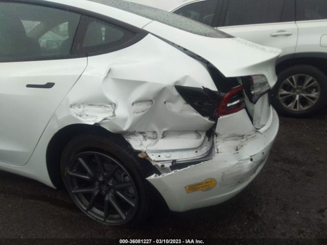 5YJ3E1EA6NF126474 Tesla MODEL 3