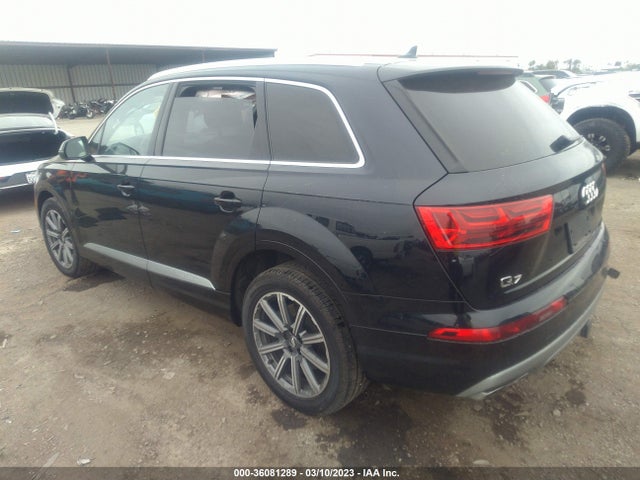 WA1LHAF75JD011130 Audi Q7 Premium Plus