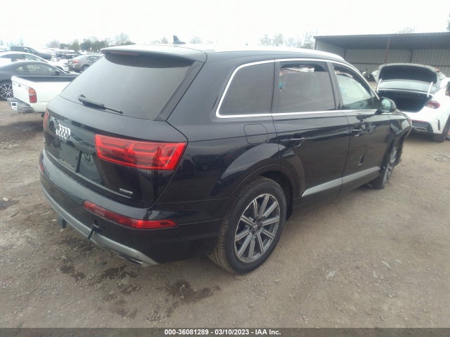 WA1LHAF75JD011130 Audi Q7 Premium Plus
