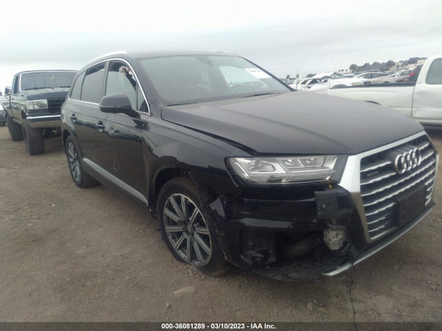 WA1LHAF75JD011130 Audi Q7 Premium Plus