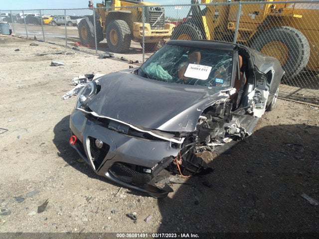 2018 Alfa Romeo 4C, VIN: ZARBAAB49JM273367