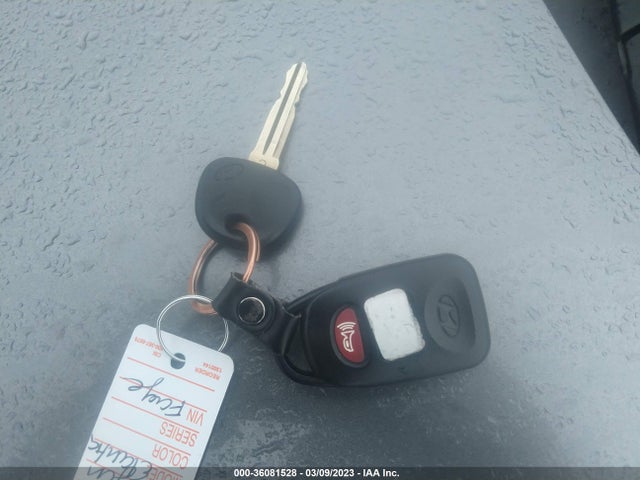 2019 HYUNDAI ELANTRA SEL VIN: 5NPD84LF6KH484988