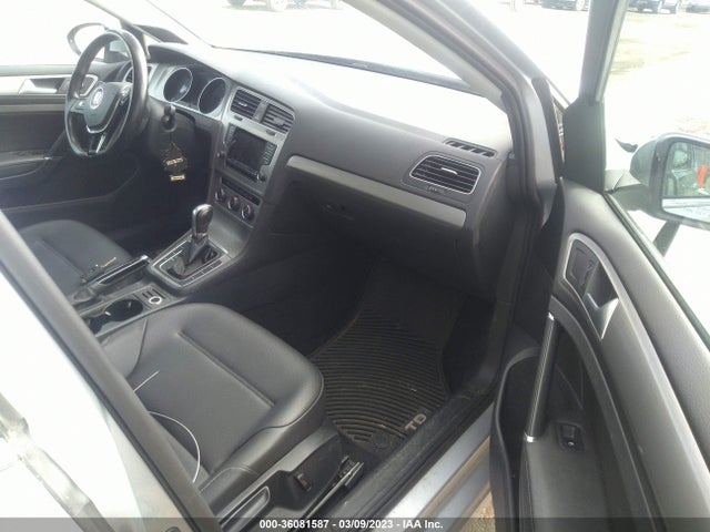 2015 Volkswagen Golf, VIN: 3VWCA7AU2FM512351