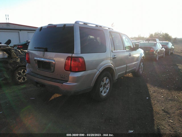 Lincoln Navigator 2004 5LMFU28R04LJ01016 Image 6