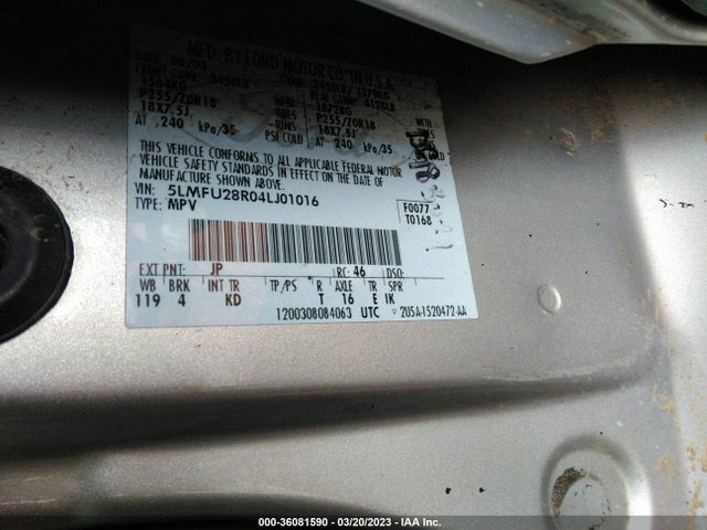 Lincoln Navigator 2004 5LMFU28R04LJ01016 Image 11