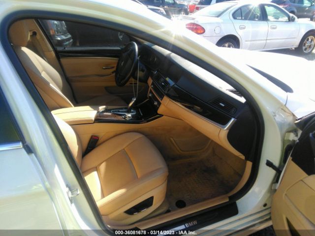 WBAXG5C54DD233583 BMW 5 Series 528i