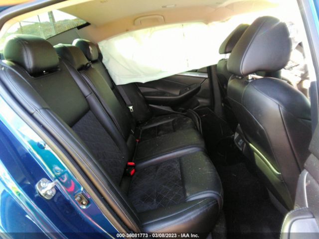 1N4AA6AP9JC388898 Nissan Maxima Sr