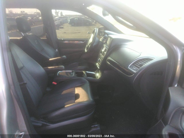 2C4RC1HG2ER310606 Chrysler Town & Country S