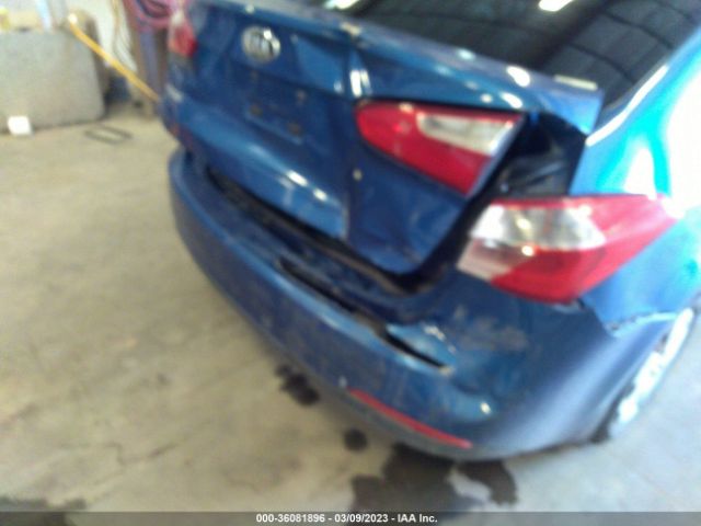 KNAFK4A69E5073003 KIA FORTE LX