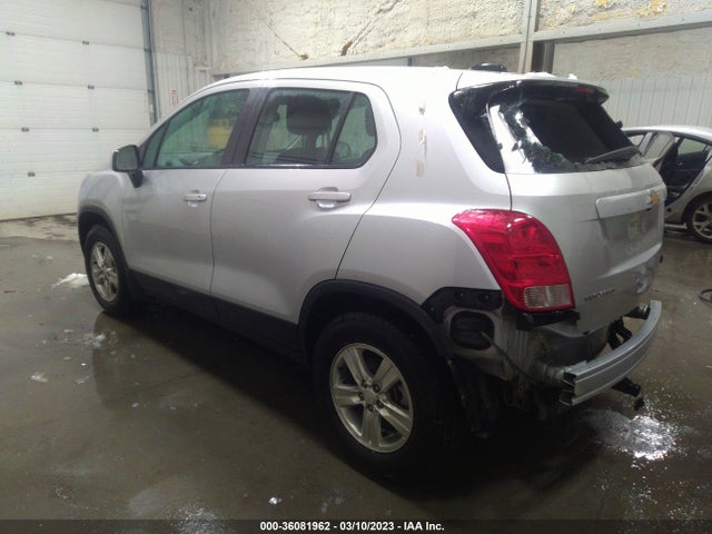 Chevrolet TRAX LS 2018 3GNCJNSB0JL286580 Image 4