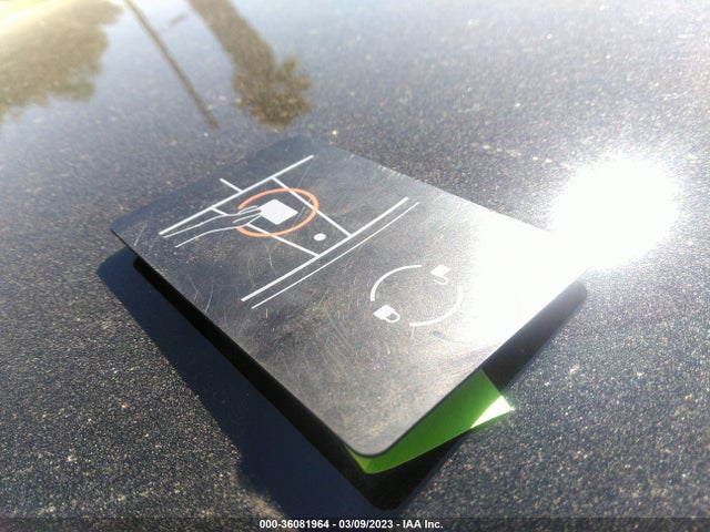 Tesla Model Y Performance 2023 7SAYGDEF8PF624629 Image 3