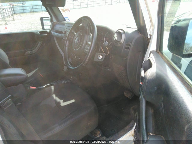 1C4BJWKG3GL207137 Jeep Wrangler Unlimited Sport Rhd