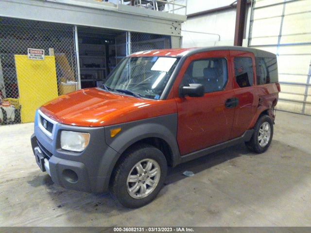 Honda Element 2004 5J6YH27504L013886 Image 2