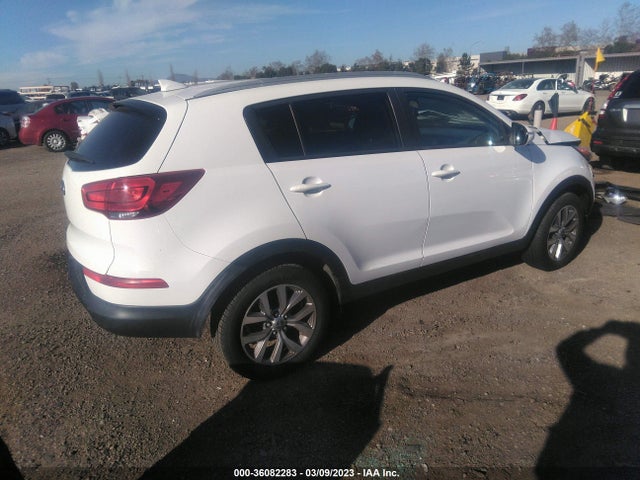 KIA Sportage Lx 2015 KNDPB3AC2F7784958 Image 6