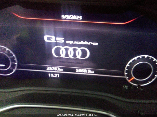 WA1ENAFY3L2077264 Audi Q5 Titanium Premium Plus