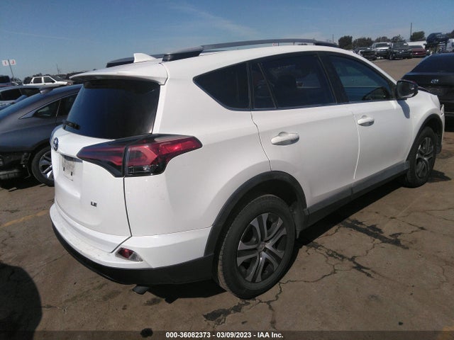 Toyota RAV4 LE 2017 JTMZFREV6HJ708709 Image 4
