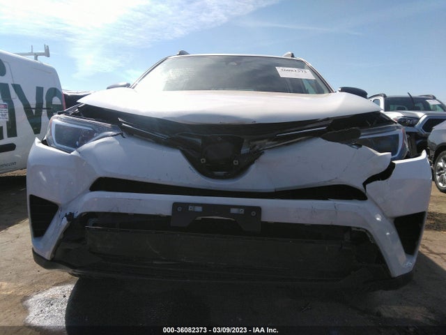 Toyota RAV4 LE 2017 JTMZFREV6HJ708709 Image 6
