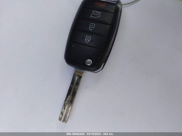 KNDJP3A56F7154160 KIA SOUL +