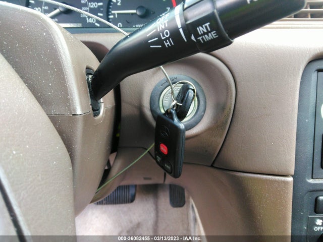 1999 TOYOTA CAMRY LE/XLE VIN: JT2BF28K5X0223016