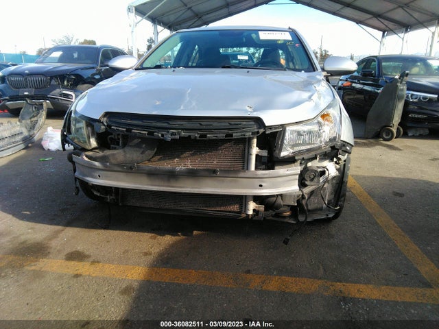 Chevrolet CRUZE LT 2015 1G1PC5SB1F7273975 Image 8