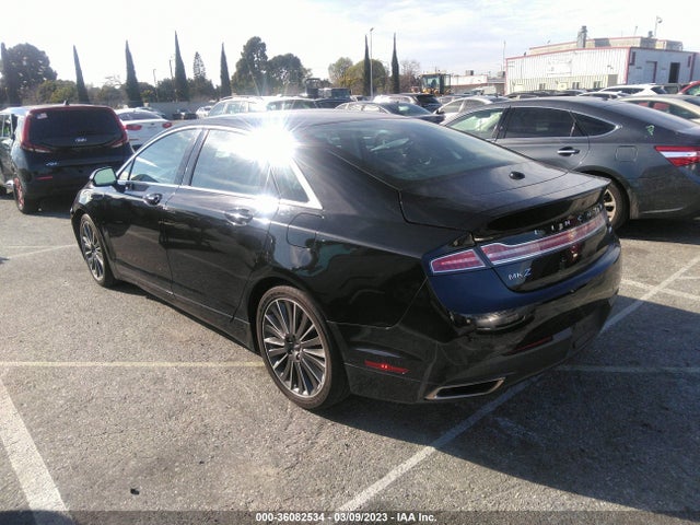 2016 Lincoln MKZ, VIN: 3LN6L2LU3GR613635