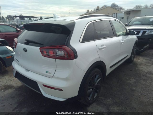 KNDCC3LC1H5066695 KIA Niro Touring Launch Edition