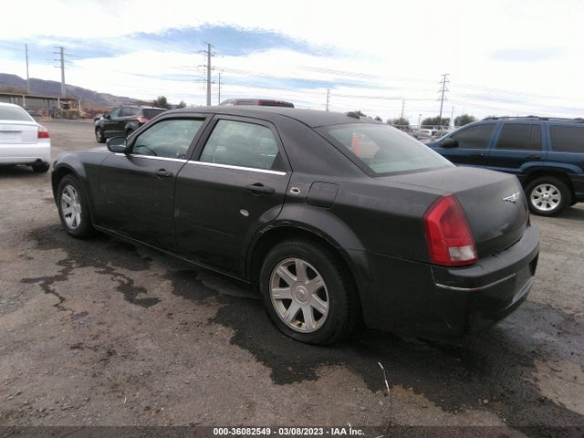 Chrysler 300 2005 2C3JA53G55H634127 Image 4