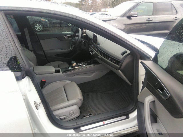 WAUENCF59JA009087 Audi A5 Sportback Premium Plus