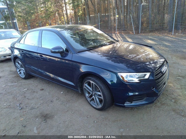 2020 Audi A3, VIN: WAUAUGFF1LA006673