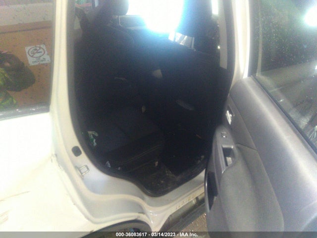 JA4AZ3A36GZ038661 Mitsubishi Outlander Se/sel/es