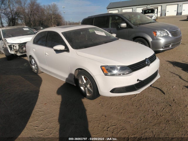2014 3VWLL7AJ6EM353316 main image