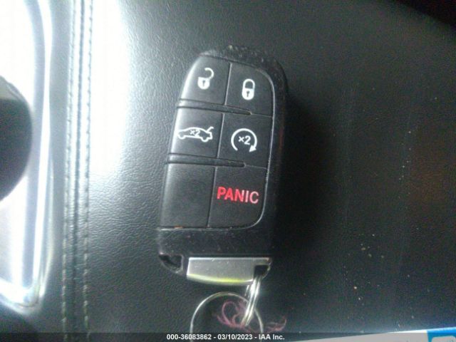 2C3CDZAG4GH232015 Dodge Challenger Sxt