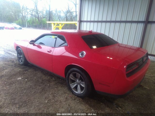 2C3CDZAG4GH232015 Dodge Challenger Sxt