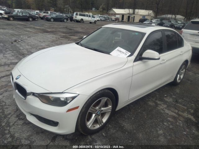 WBA3B1C52EK131055 BMW 3 Series 320i