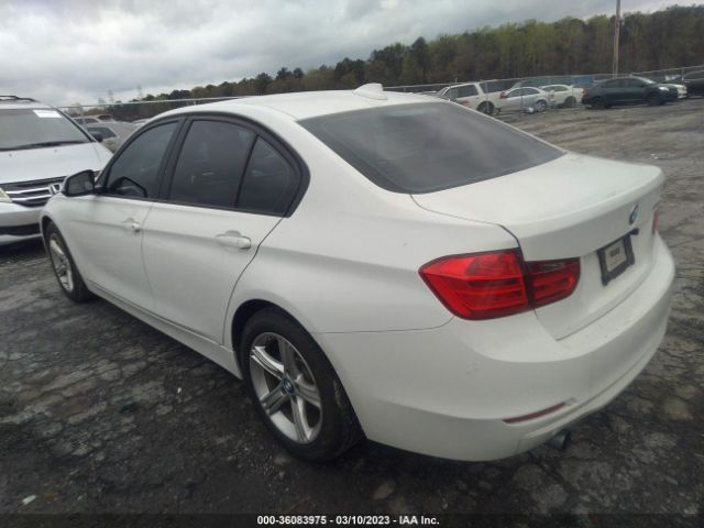 WBA3B1C52EK131055 BMW 3 Series 320i