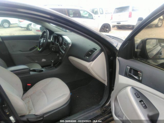 KNAGM4A72F5615972 KIA Optima Lx