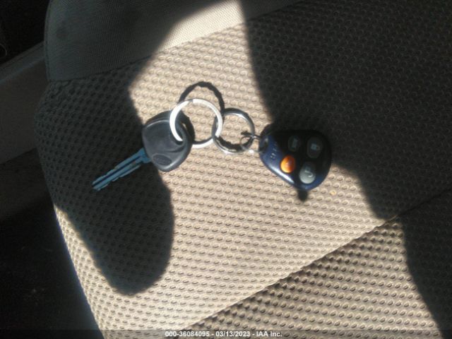 KNAFG526577066031 KIA Rondo Ex