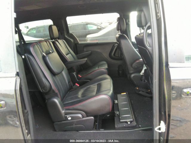2C4RDGEG7KR664072 Dodge Grand Caravan Gt