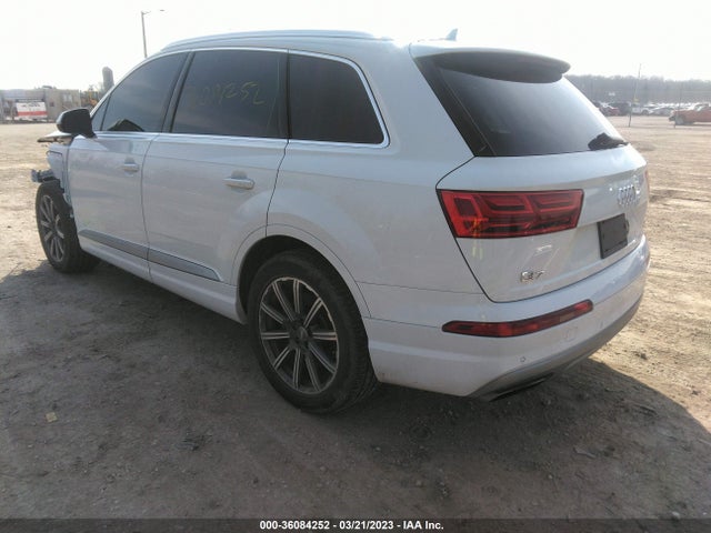 WA1VAAF79HD009582 Audi Q7 Prestige