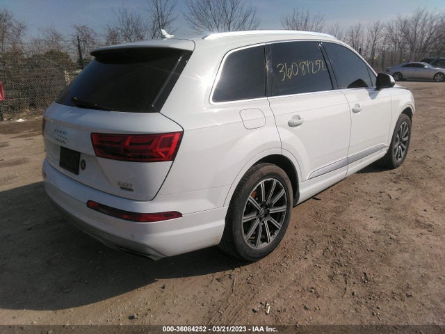 WA1VAAF79HD009582 Audi Q7 Prestige