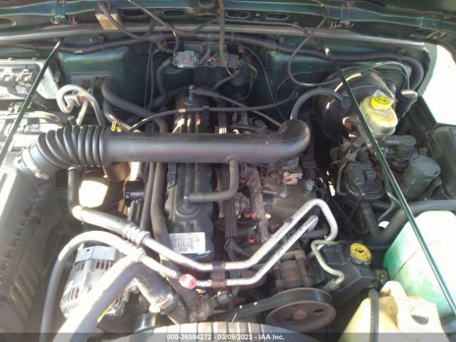1J4FA59S9YP704980 Jeep Wrangler Sahara