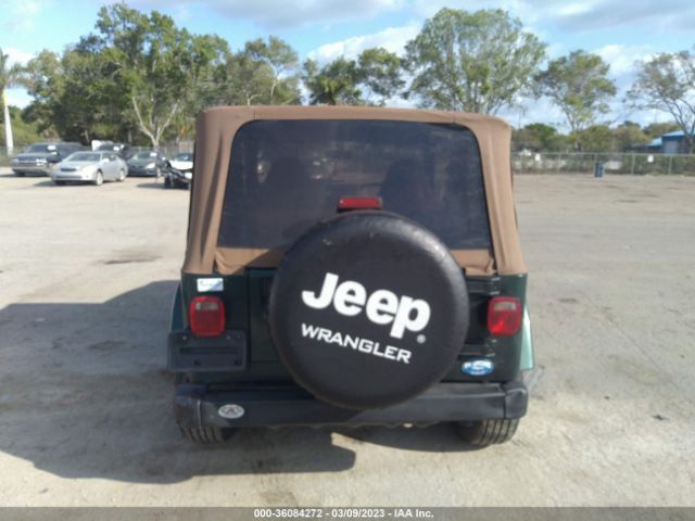 1J4FA59S9YP704980 Jeep Wrangler Sahara
