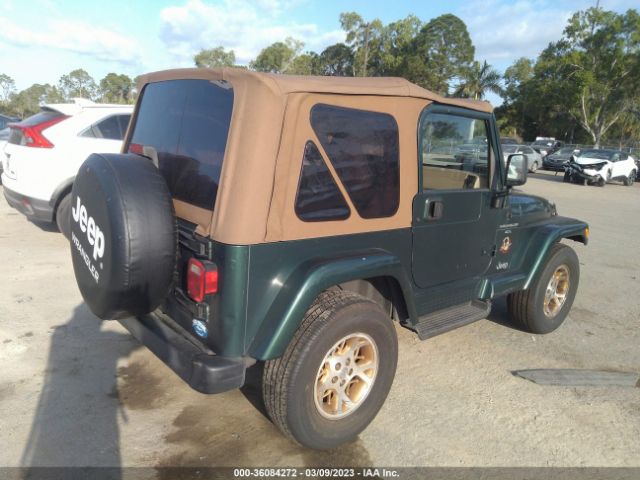 1J4FA59S9YP704980 Jeep Wrangler Sahara