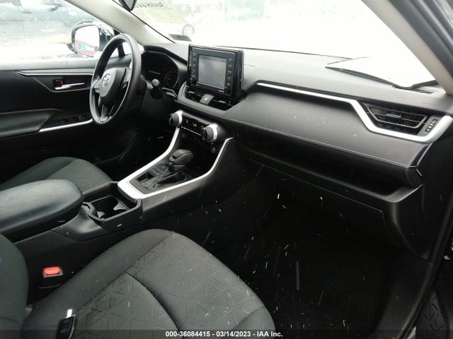 2021 TOYOTA RAV4 XLE VIN: 2T3P1RFVXMC248651